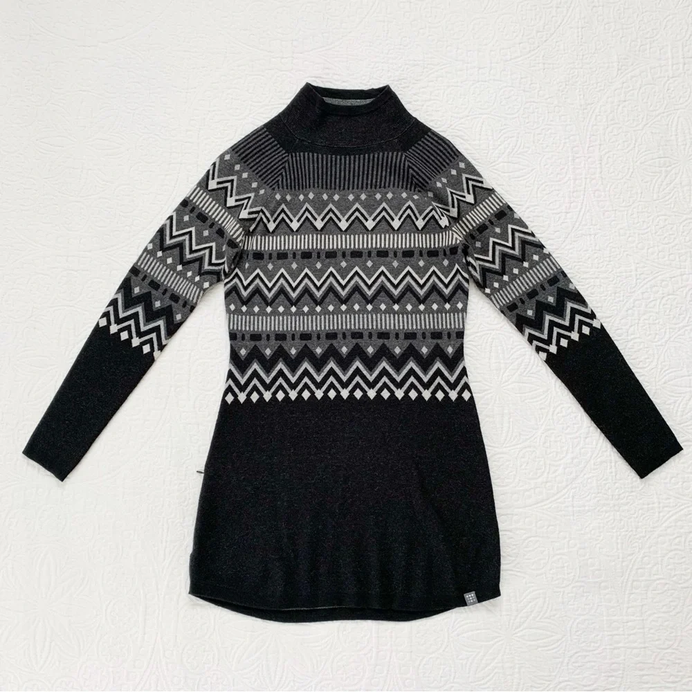 Title Nine‎ Washable Merino Wool Barra Tunic Sweater, Fair Isle Black